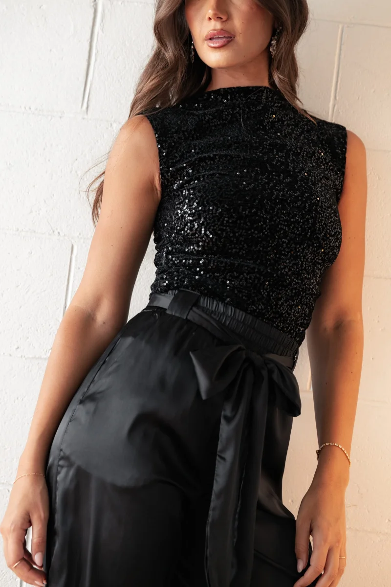Nissa Sequin Top – Black
